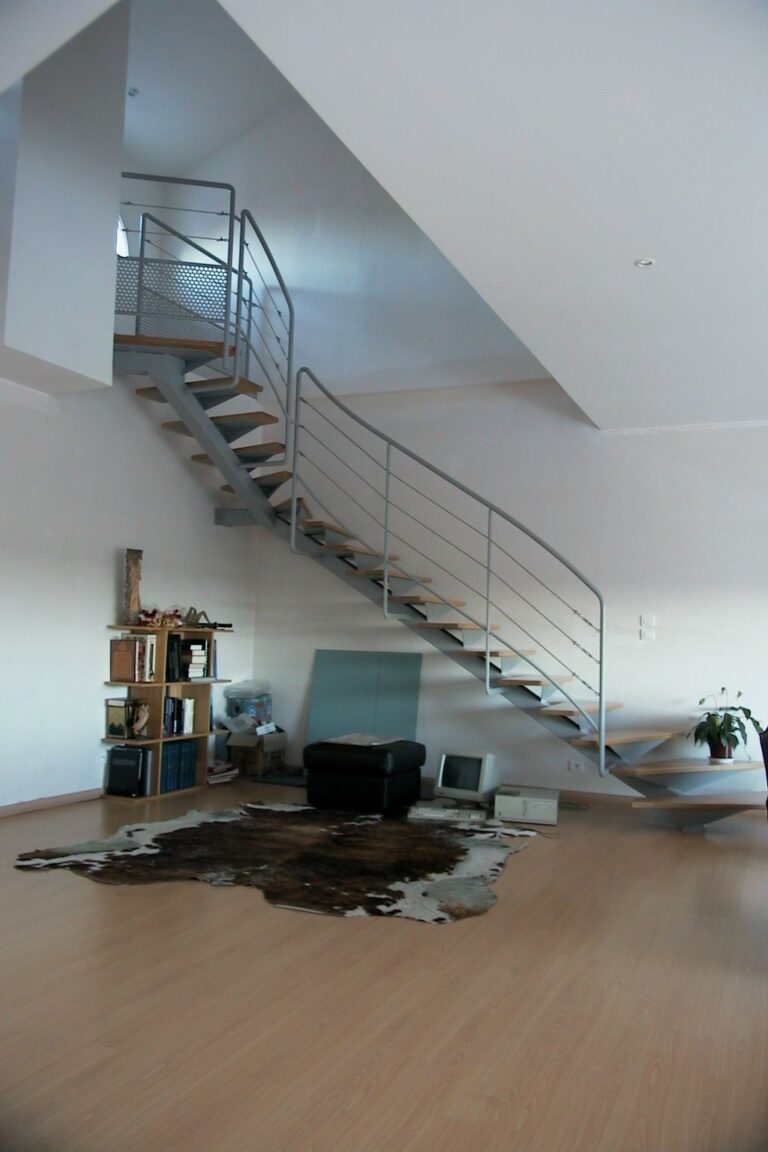 AUT_4936