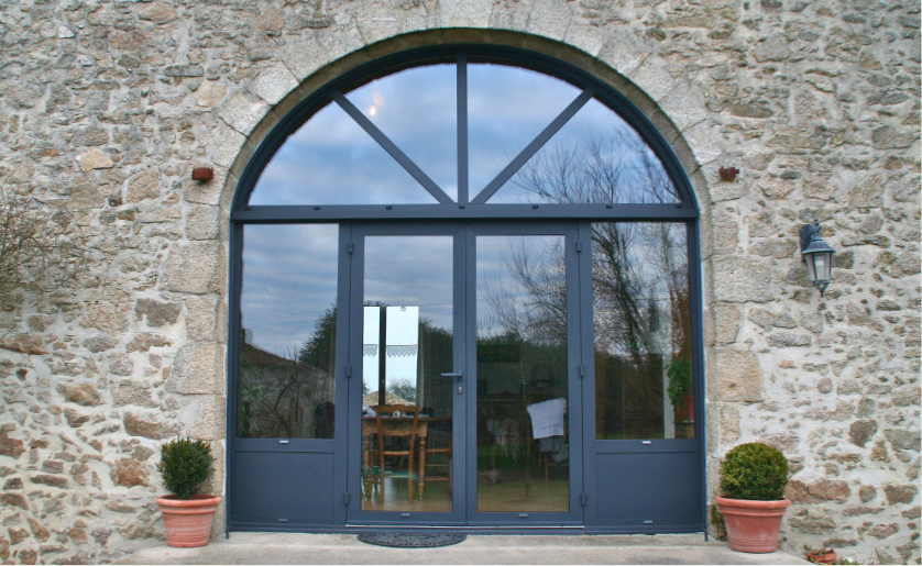 Porte d’entrée vitrée