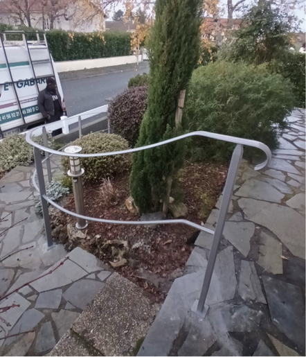 Main courante Grise Courbé - Gabard 3