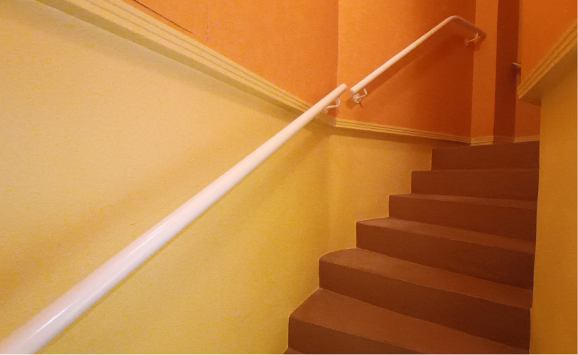 Main courante intérieure - Gabard (1)